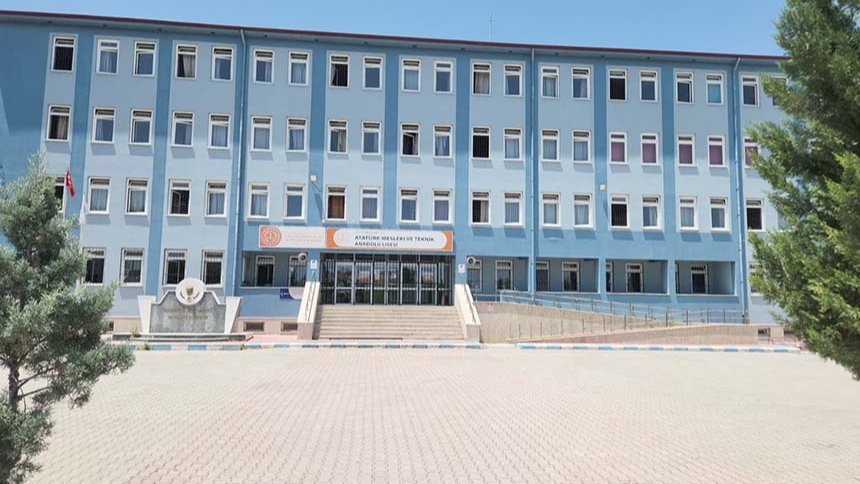 Afyonkarahisar'da Hasta ve Yaşlı Bakımı İçin Açık Lise Açıldı