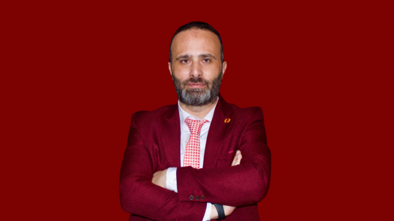 “Kâbe’de Hacılar Hu Der Allah” ve Bir Kırılmanın Eşiği