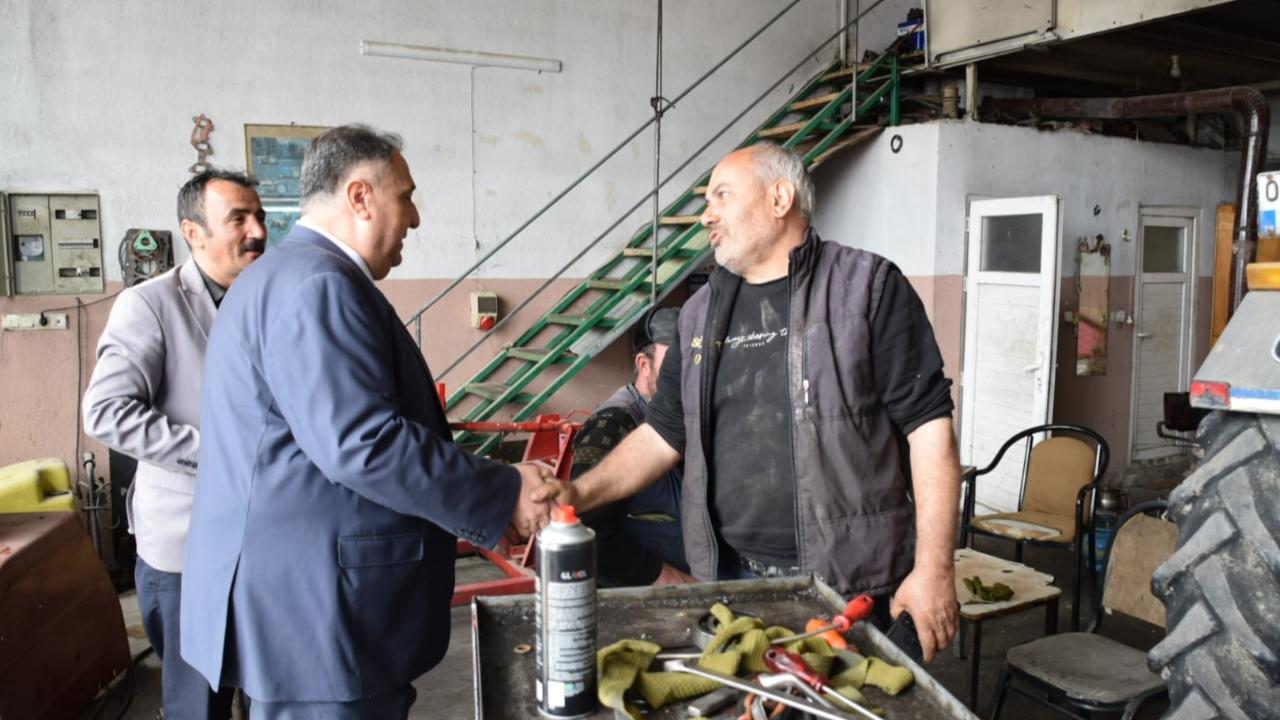 İYİ Partili Muhammet Mısırlıoğlu İhsaniye’de: “Vatandaş Bunalmış, Ortak Sorun Geçim Derdi”