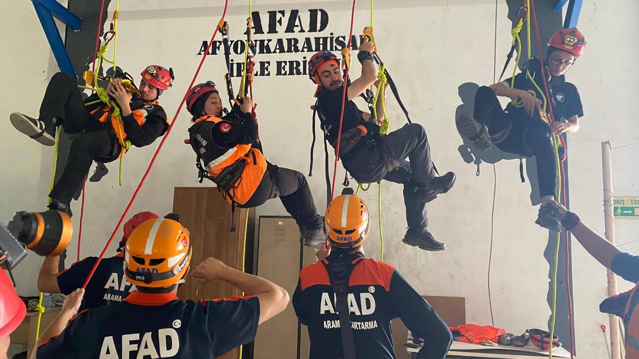 AFAD’dan Öğrencilere Afetlere Hazırlık Eğitimi