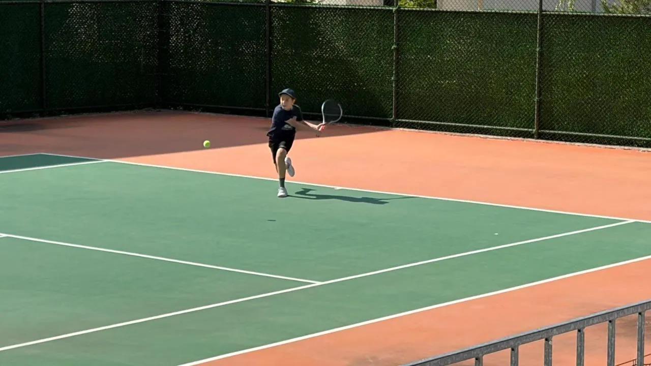 Afyon’da 12 Yaş Hafta Sonu Tenis Turnuvasında 130 Sporcu Kortta Mücadele Etti