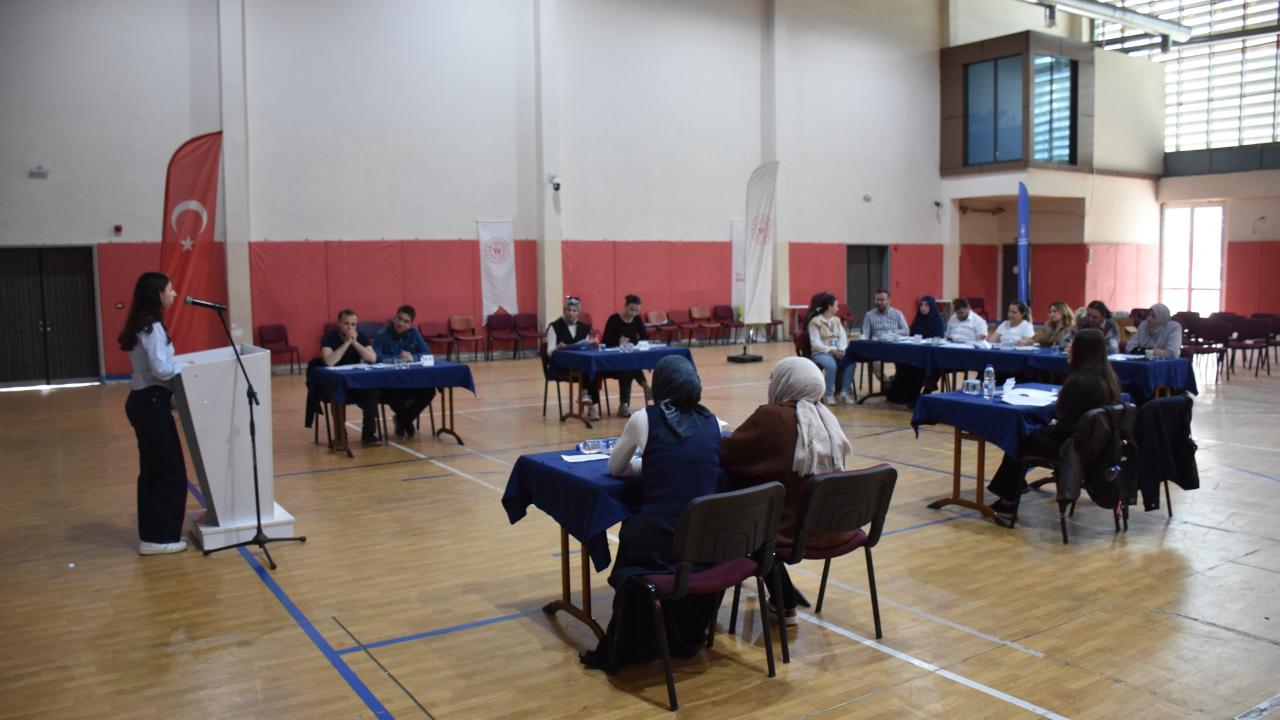 Afyon’da Münazara Heyecanı: Birinciler Belli Oldu