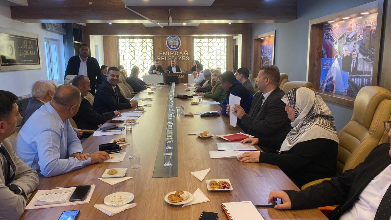 Afyon’daki O İlçe Belediyesi Şehit ve Gazi Ailelerine Ücretsiz Mezar Yeri Verecek