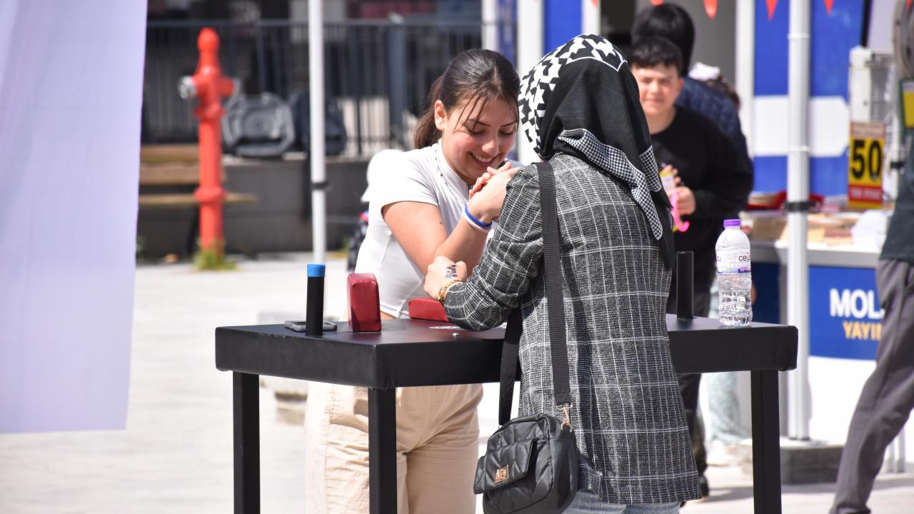 Afyonlu Gençler Festivalde Buluştu