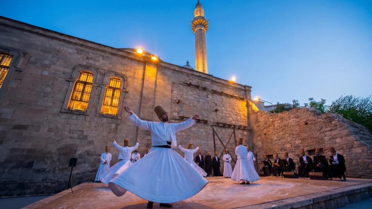 AK Partili Şahin: “Afyonkarahisar’dan Dünyaya Yayacağız”