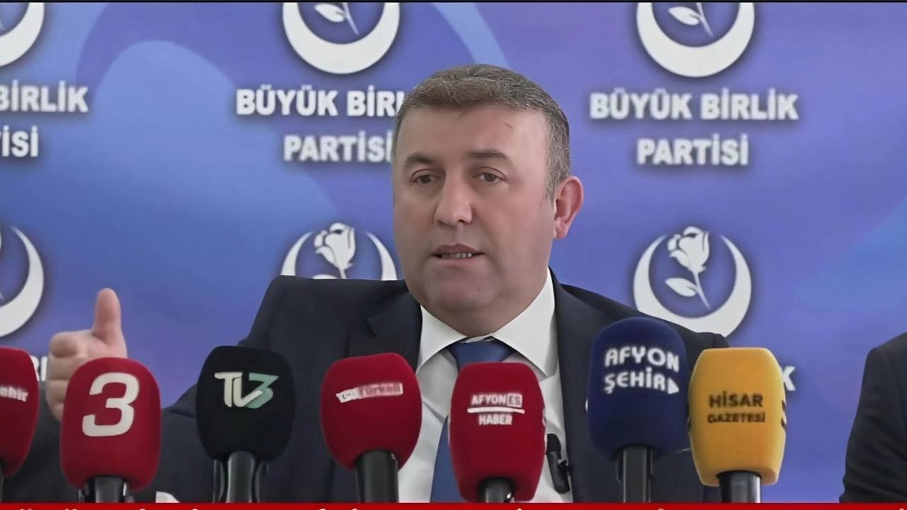 BBP’li Çağlar’dan Ekonomi Tepkisi: “Maliye Bakanı Ne İşe Yarıyor?”