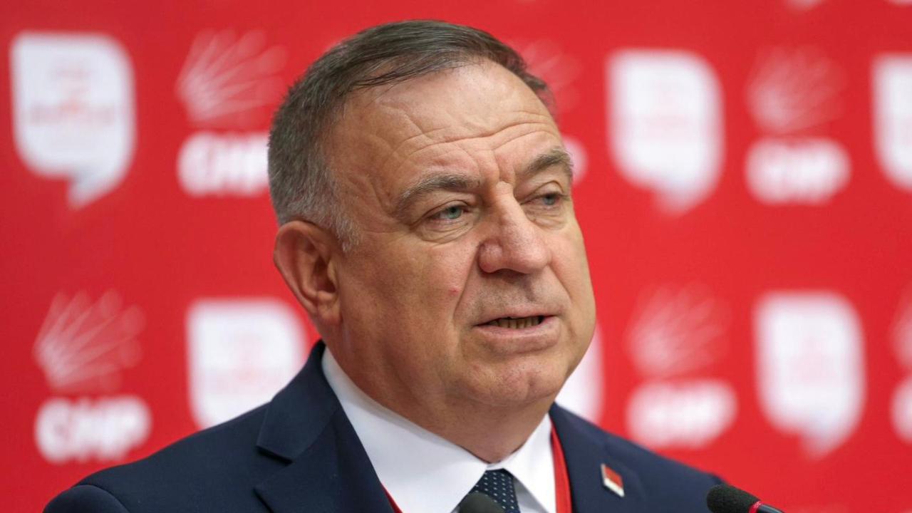 CHP Genel Başkan Yardımcısı Zeybek Burcu Köksal Seslendi: “AKP’ye Geçersen Afyon'da Sokağa Çıkamaz Hale Gelirsin”