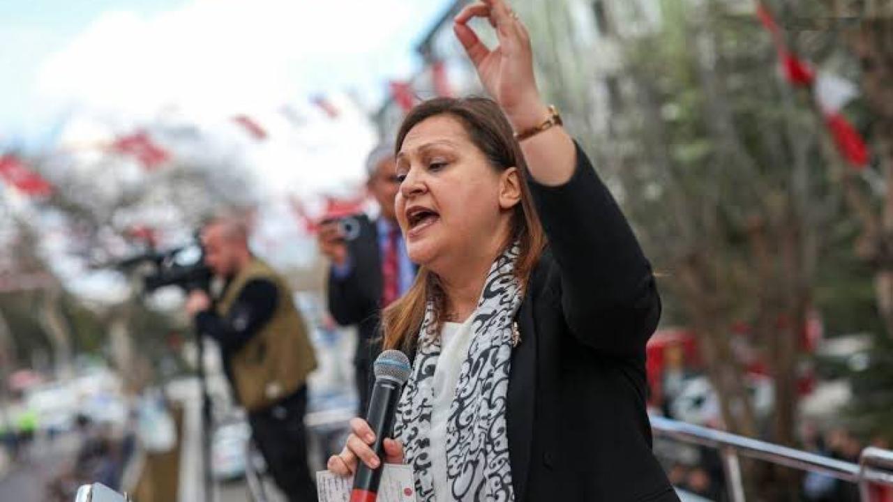 CHP'li Burcu Köksal’ın AK Parti’ye mi Geçiyor ?