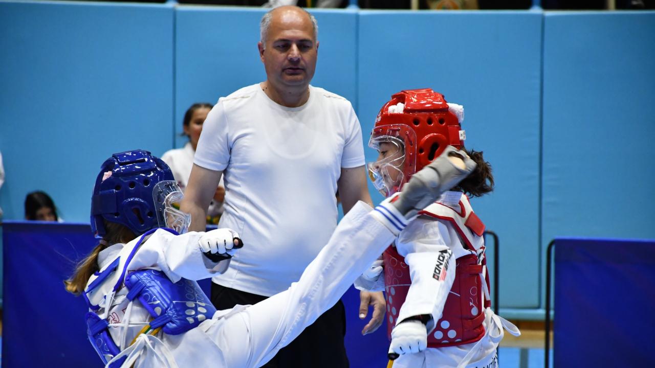 Okul Sporları Taekwondo Müsabakaları Tamamlandı