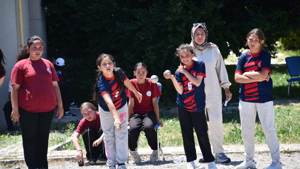 Afyon'da Bocce Heyecanı: Şampiyonlar Belli Oldu