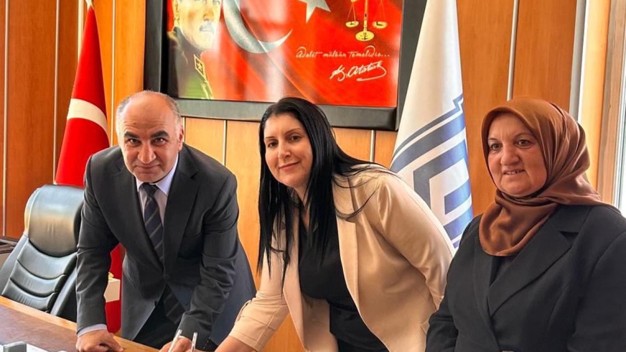 Afyon’da Yükümlüler Sosyal Sorumluluk Çalışmalarında Görev Alacak: İş Birliği Protokolü İmzalandı