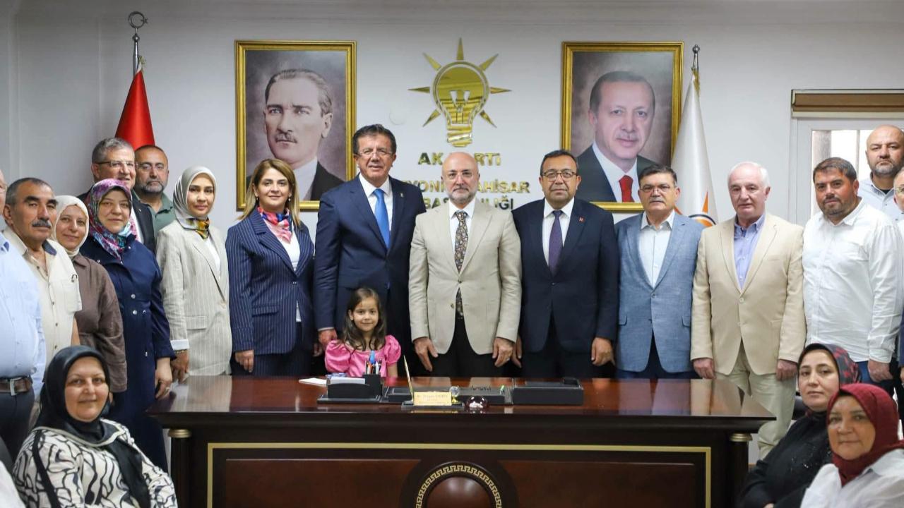 AK Partili Zeybekci Afyon'da: "Türkiye Yüzyılına Emin Adımlarla Yürüyoruz"