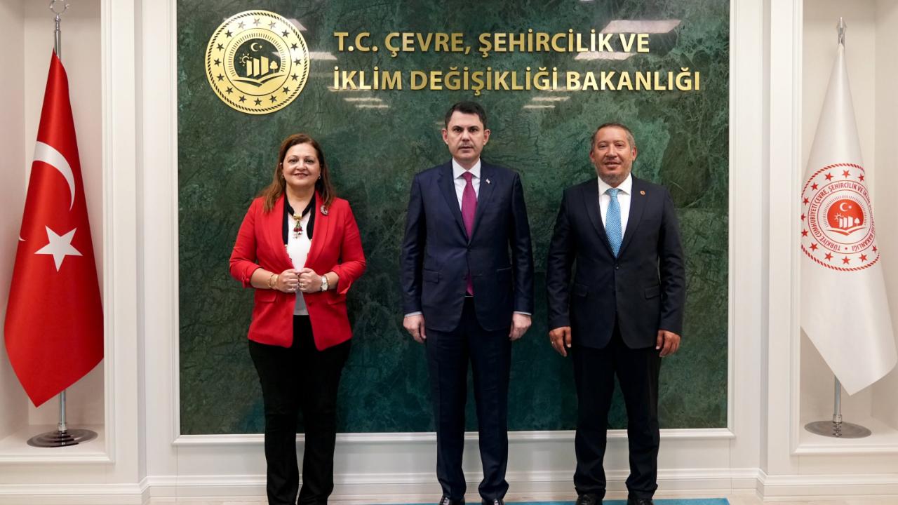 Burcu Köksal ve Veysel Topçu Ankara'da: Parti Değişimi Yatırıma Dönüşecek mi?