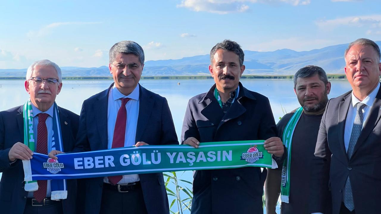 DEVA Partisi Heyetinden Eber Gölü'ne Destek: "Eber Gölü Yaşasın Mücadelesi Türkiye'nin Meselesidir"
