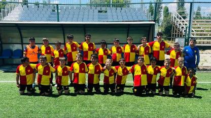 Sinanpaşa’nın Gururu Göztepe Finalde! Kısa Sürede Büyük Başarı