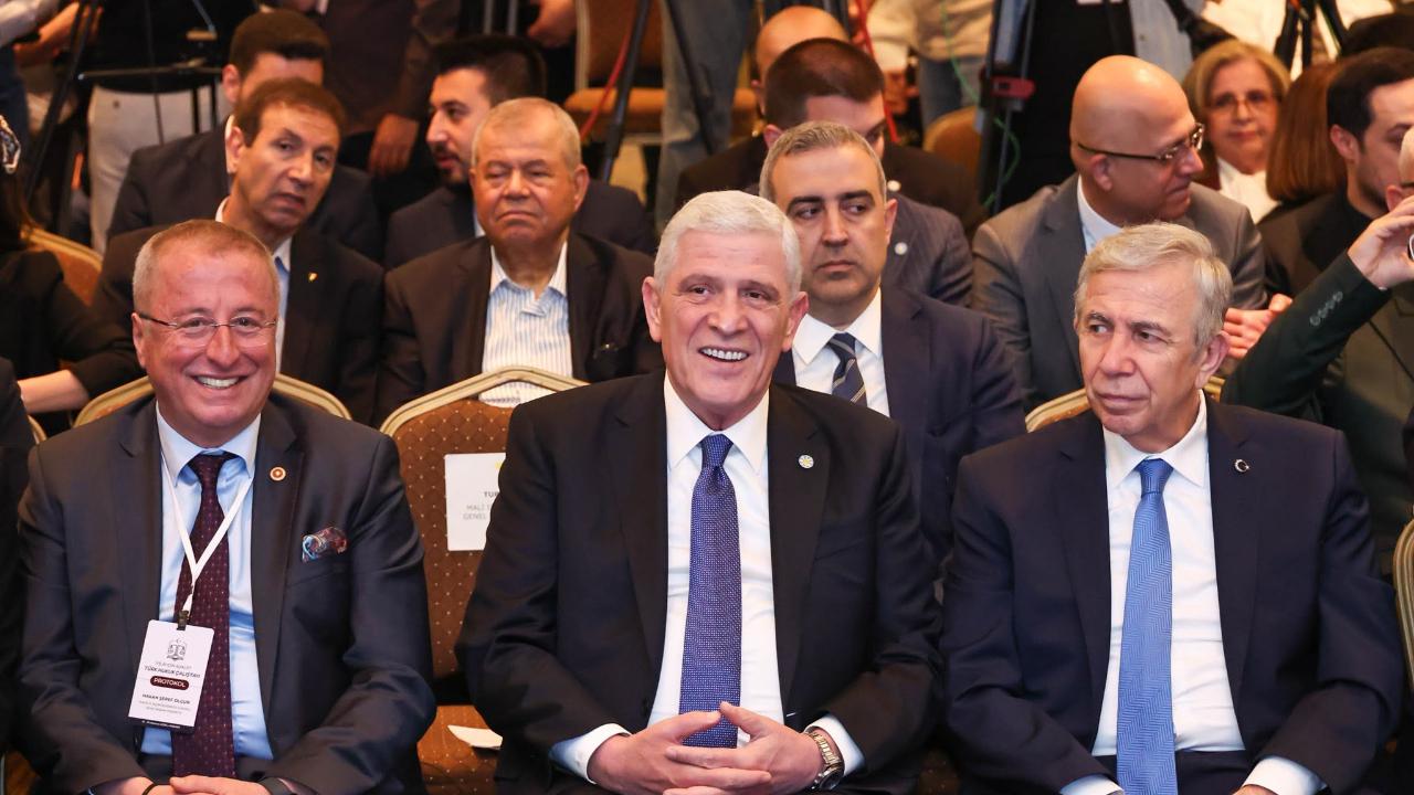 İYİ Parti'den Türk Hukukuna Yol Haritası: "Türk Hukuku Vizyon Belgesi" Kamuoyuyla Paylaşılacak