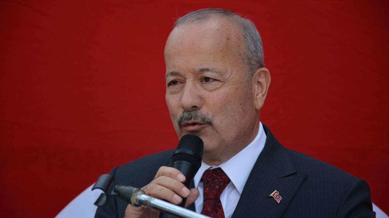 MHP'li Taytak'tan Hüseyin Çelik'e Sert Tepki: "Ülkücü Harekete Uzanan Diller Tarih Boyunca Aynı Akıbeti Yaşamıştır"