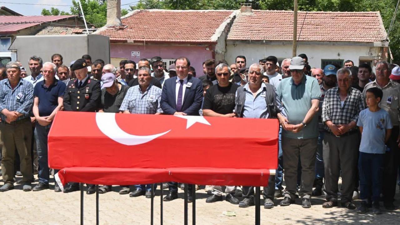 Yıllık İzne Gelmişti... Afyonlu Uzman Çavuş Kalp Krizine Yenik Düştü