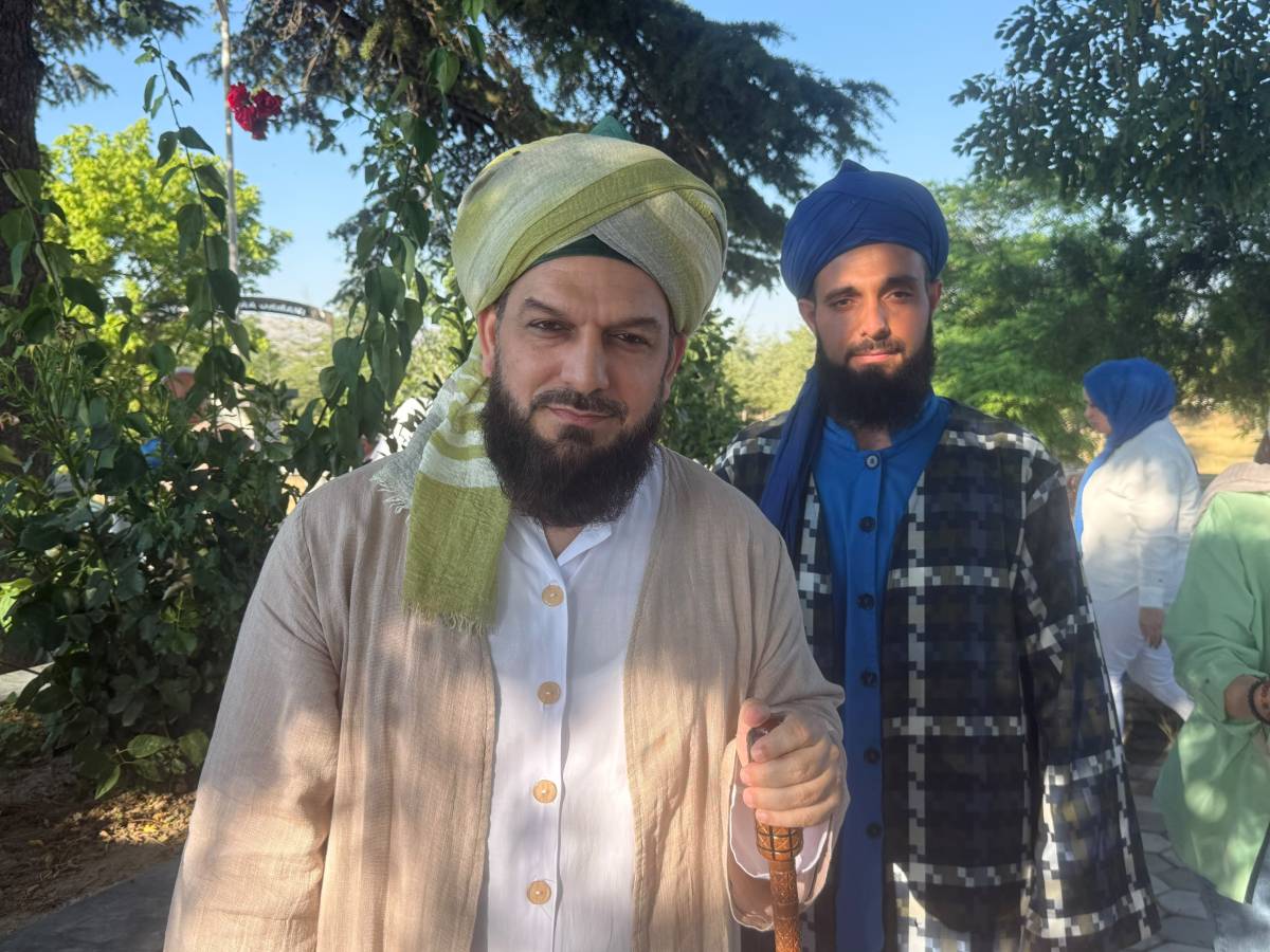 Sahabe-i Kirâm'dan Abdülvahhab Gazi Hazretleri, Bolvadin'de Kabri Başında Anıldı