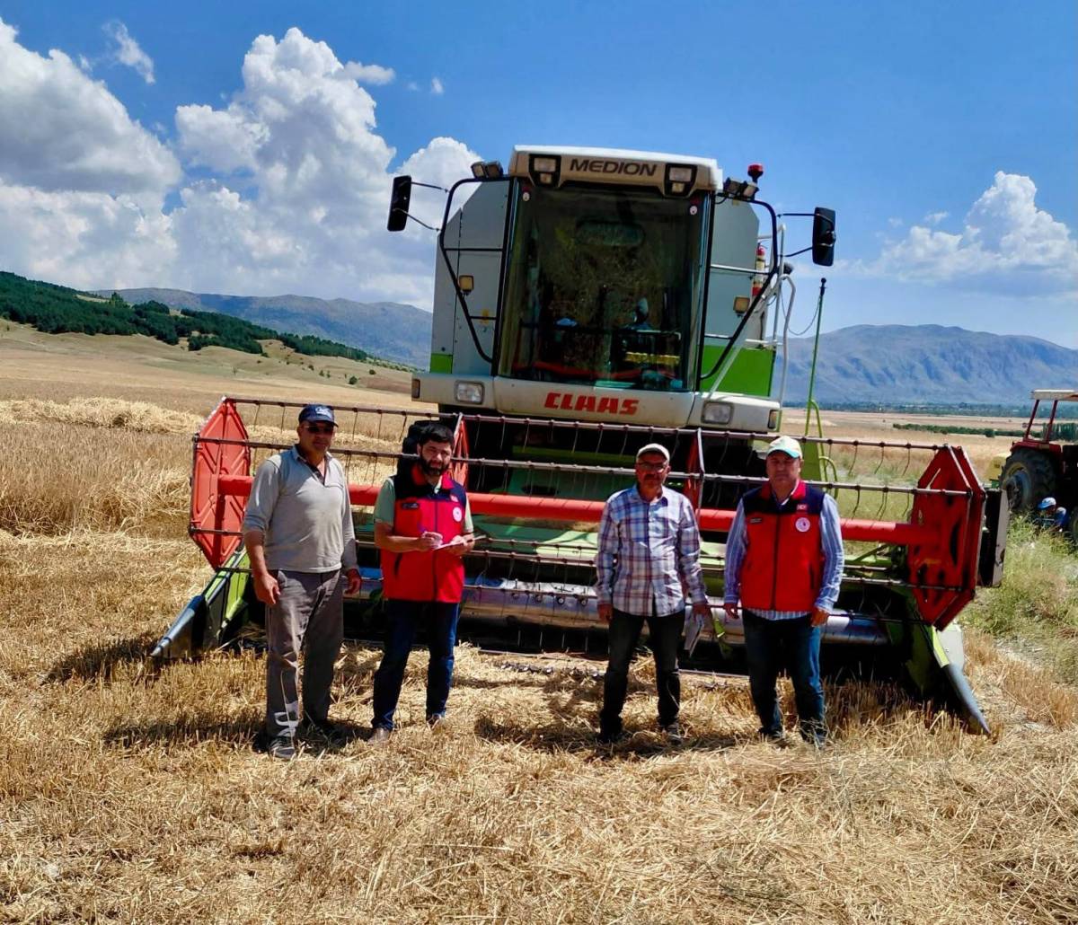 Afyonkarahisar'da Biçerdöver Denetimleri Hasat Sezonu Boyunca Sürüyor