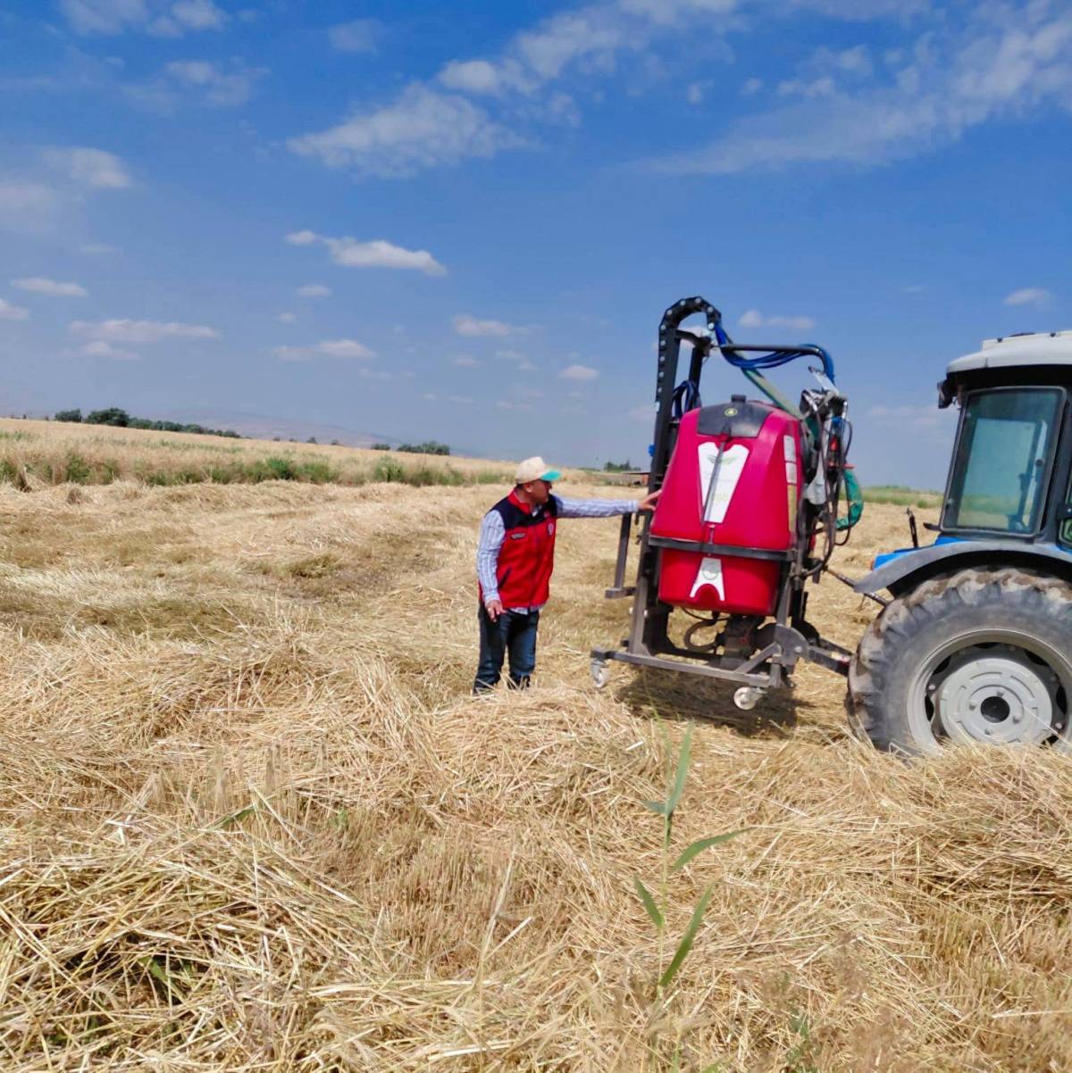 Afyon'da Hububat Hasadı Tüm Hızıyla Sürüyor
