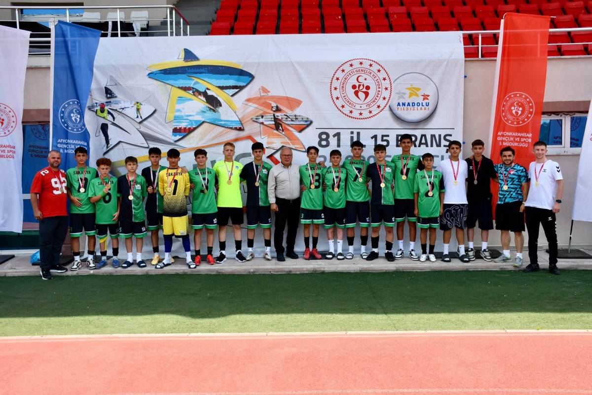 Afyon'da 170 Sporcu Kıyasıya Yarıştı, Finalistler Belli Oldu