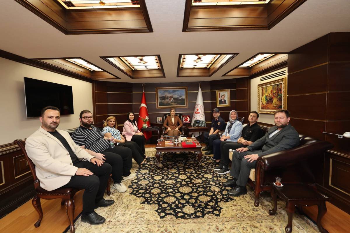 Özel Bireylerle Gönül Buluşması: Yiğitbaşı Otizm Konfederasyonu Heyetini Kabul Etti