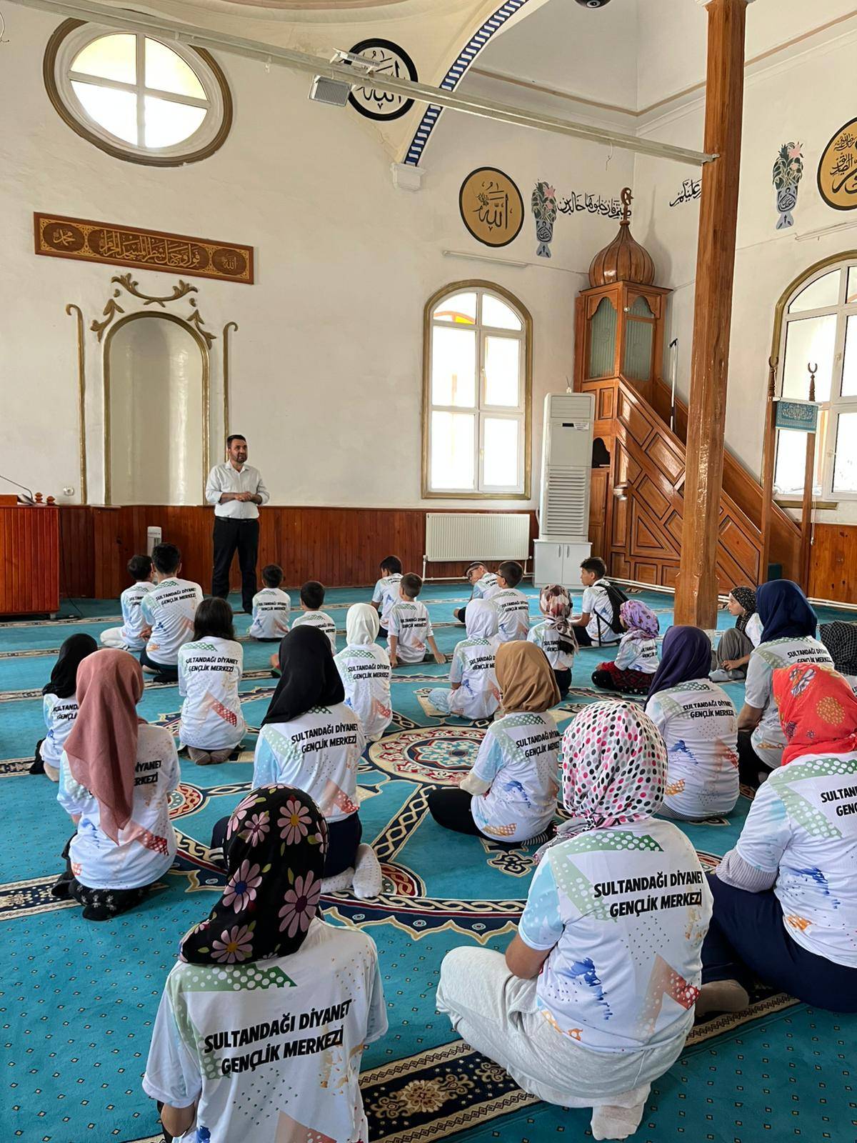 Kur'an Öğrenecek, Değerlerle Büyüyecekler: Sultandağı'nda Kurslar Başladı