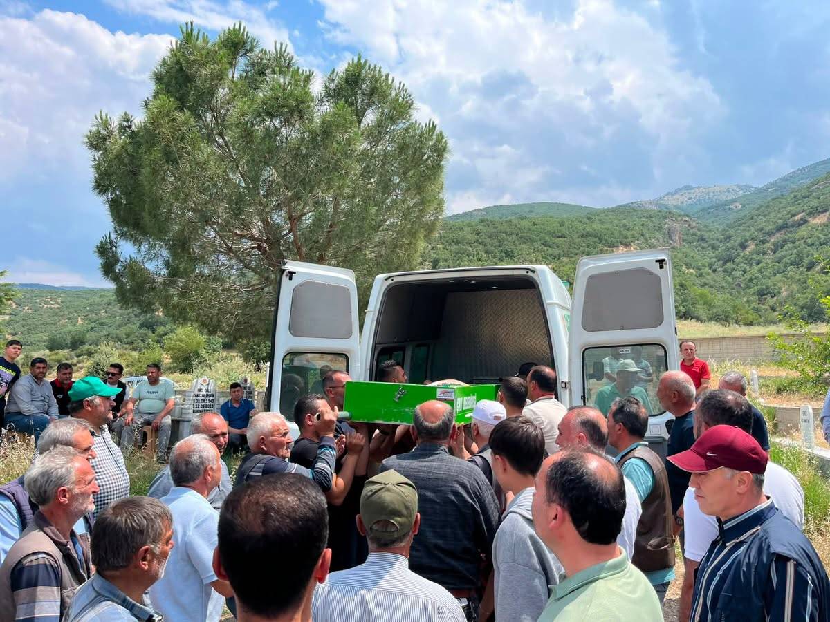 Çay Belediye Başkanı Kantartopu'nun Acı Günü